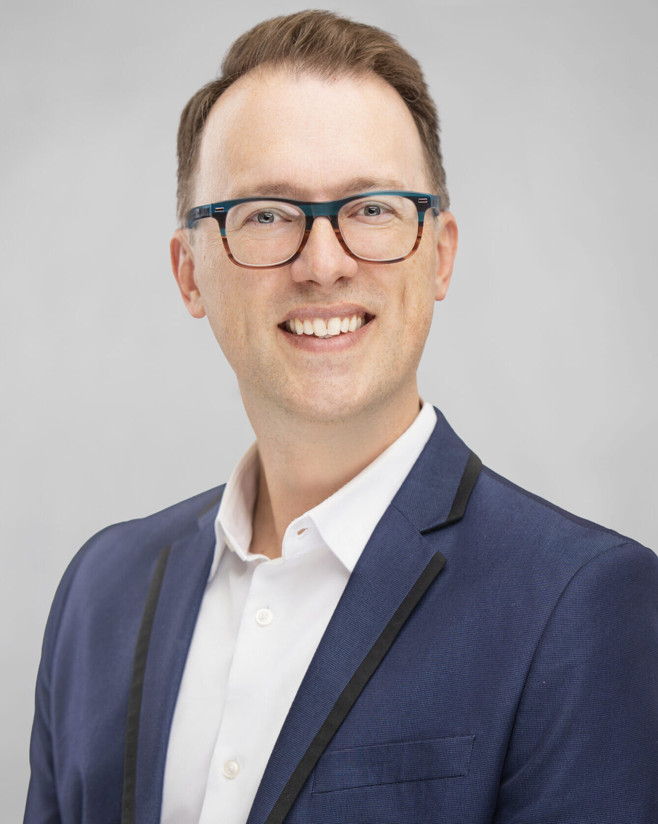 Benjamin J. Earwicker, J.D., Ph.D., VirNet founder and professional educator
